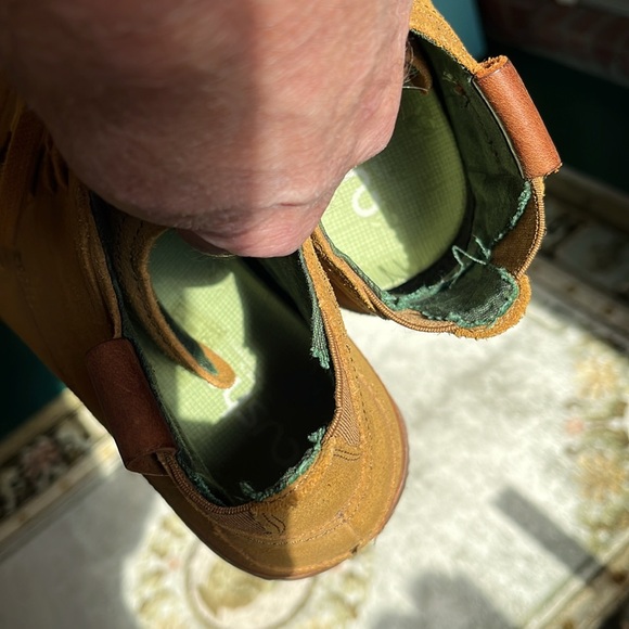 Excellent Like New Cushe Chukka - Picture 6 of 7